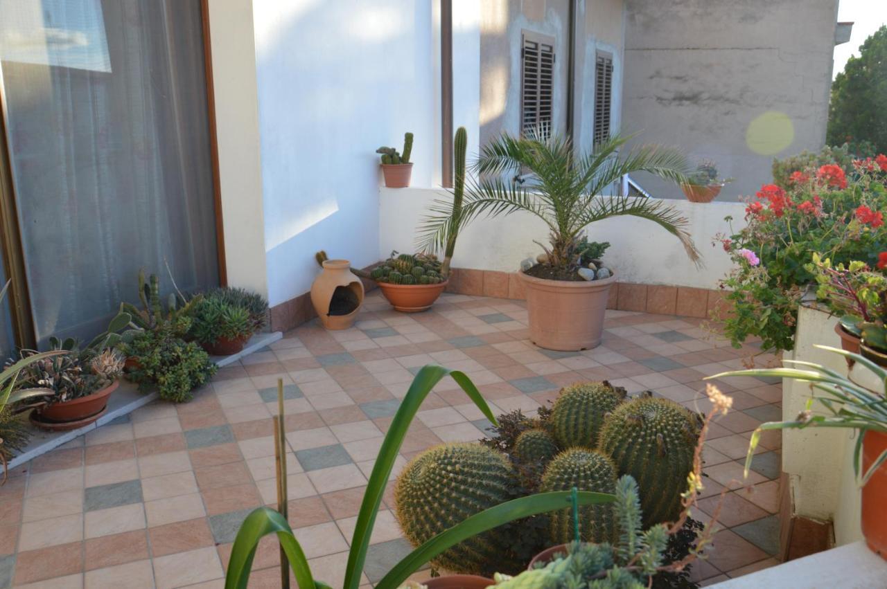 Sa Domo Tua Iun E5942 Bed & Breakfast Bonorva Bagian luar foto